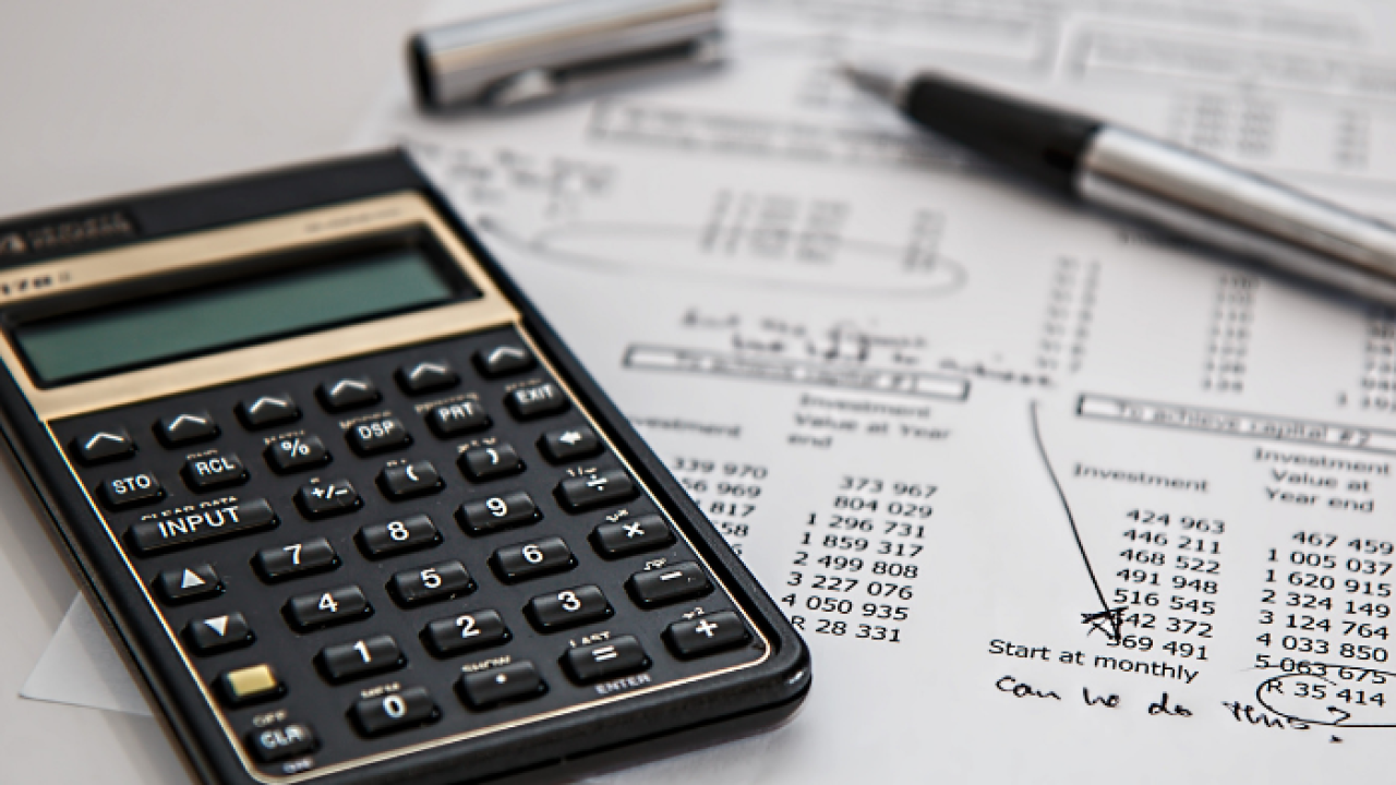 Regulated vs Unregulated Bridging Loans: What's the Difference?